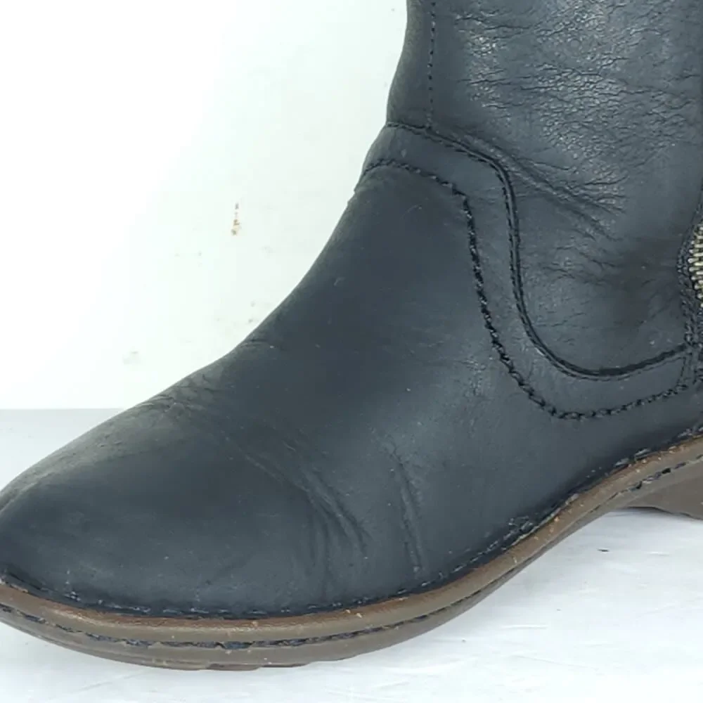 UGG Women's Neevah US6 Black Leather Sheepskin Lined Side Zip Ankle Boots Bootie